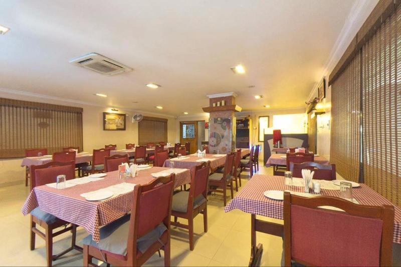 Hotel Akshaya Visakhapatnam Exteriör bild